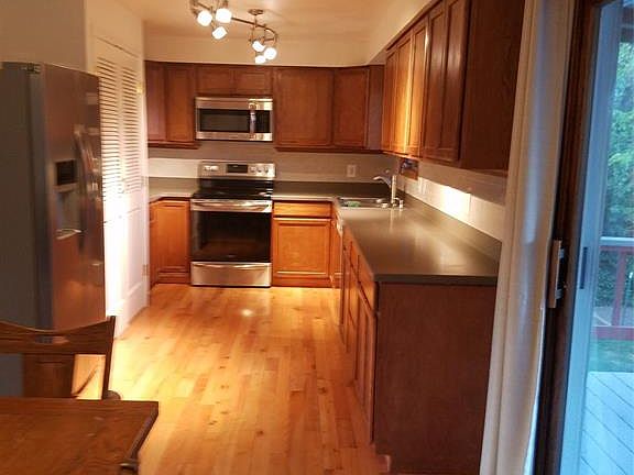 4th image of 502 N 17th Ave