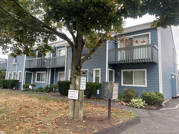 2nd image of 8 Van Zant St Unit 8