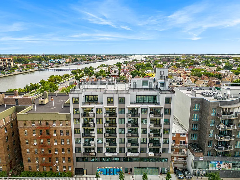 15 W End Ave #PHA — Photo 2