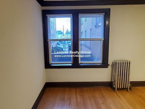 3rd image of 4207 W Fullerton Ave APT 1B