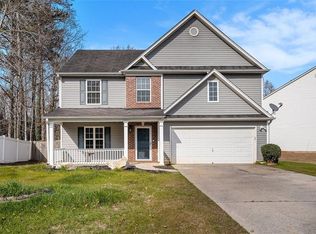 5265 Garvey Dr, Fairburn, GA 30213