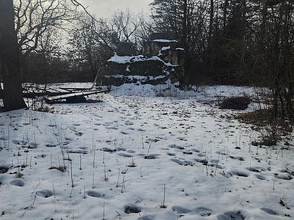 5th image of 18290 Clayton Ave