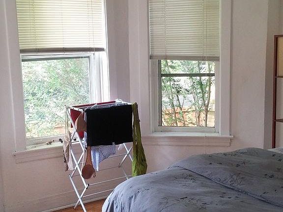 4th image of 2925 W Logan Blvd #1R