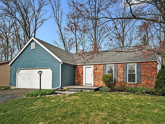3rd image of 803 McDonell Dr