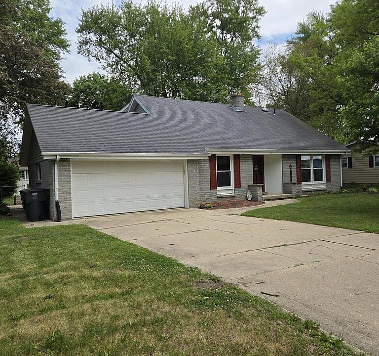 1st image of 447 S Woodland DRIVE