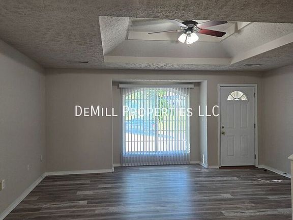 3rd image of 1611 Sherwood Ct