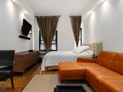 36 W 35th St APT 4B, New York, NY, 10001