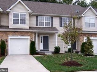 331 Hidden Dr, Blackwood, NJ 08012