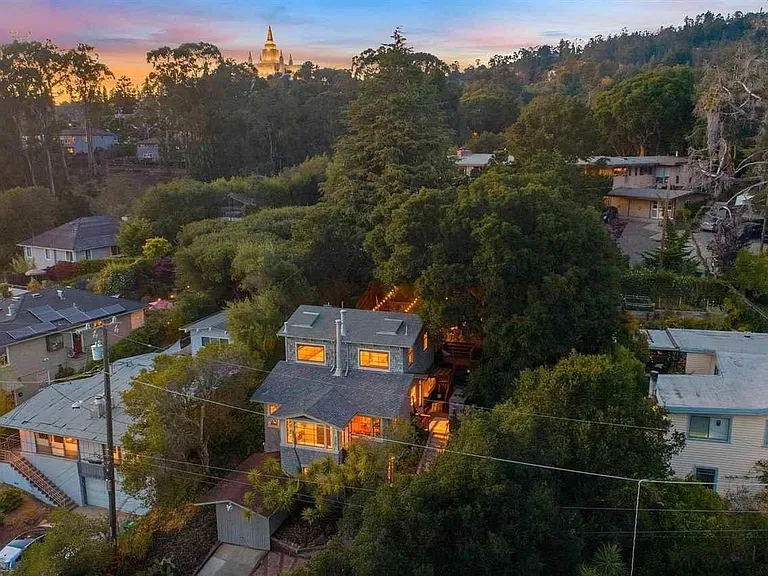 3061 Frye St — Photo 36