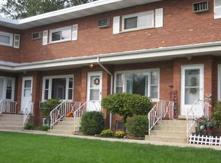 2110 Warren Ave, Downers Grove, IL