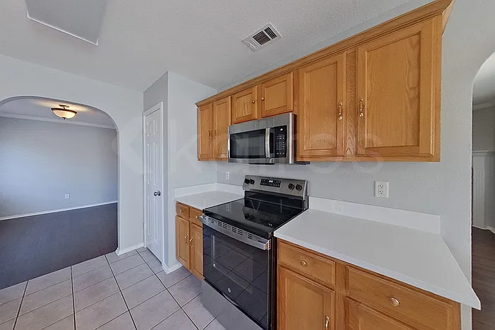3410 Basset Dr — Photo 8