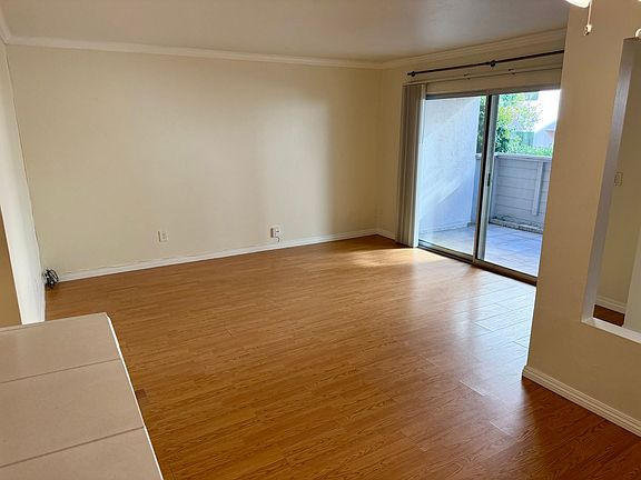 3rd image of 3266 Ashford St Unit N