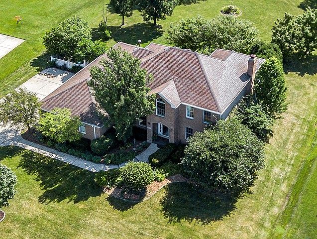 1st image of 13439 Fox Hill Dr