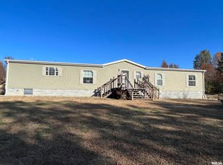 12261 S Park Rd, Benton, IL 62812