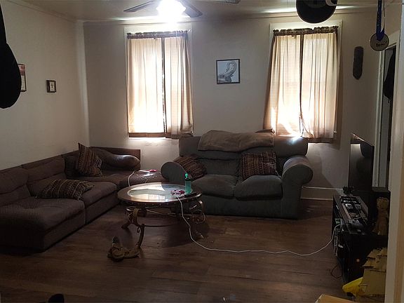 2nd image of 306 Canal St #East