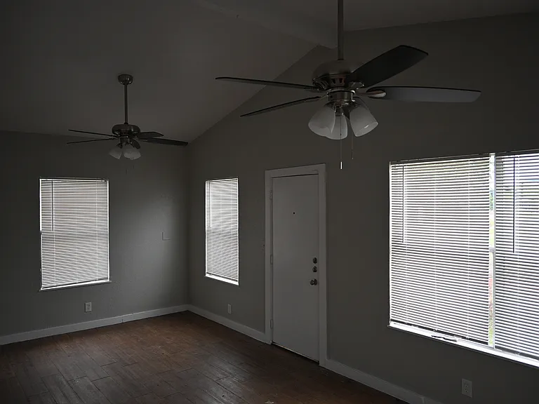 Mud/Sun Room