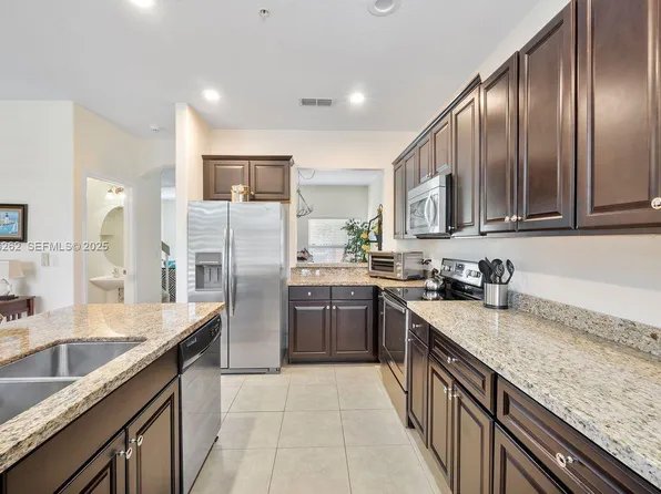 2851 W Prospect Rd Unit 1306, Fort Lauderdale, FL 33309