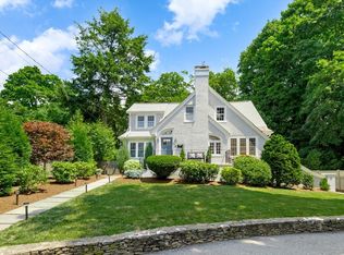 4 Wadman Cir, Lexington, MA 02420