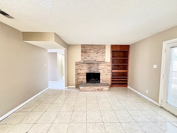 4th image of 6905 Conifer Ln