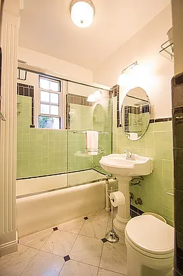 Rented by Rhona Realty | media 12