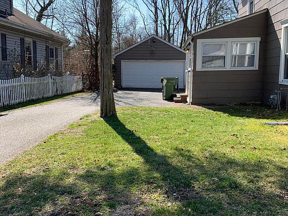 2nd image of 64 Maple Avenue