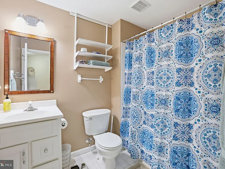 5767 Bush Hill Dr — Photo 61