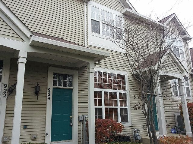 1st image of 924 S Darla Ct