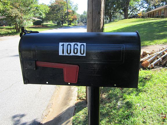 2nd image of 1060 Delmont Ter