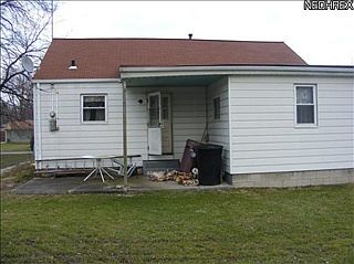 2nd image of 4926 Wake Robin Rd