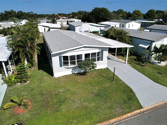 2nd image of 610 Sea Gull Dr