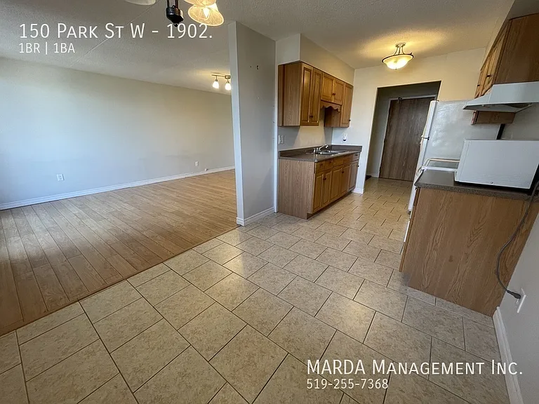 150 Park St W #1902 — Photo 4