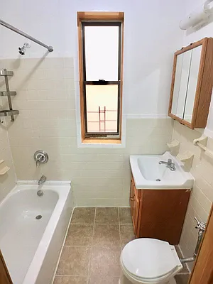 Rented by Bohemia Realty Group | media 13