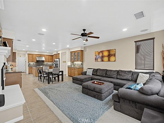 4th image of 14099 Springwater Ln
