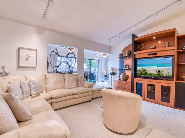 1111 Duncan Cir APT 203, Palm Beach Gardens, FL 33418