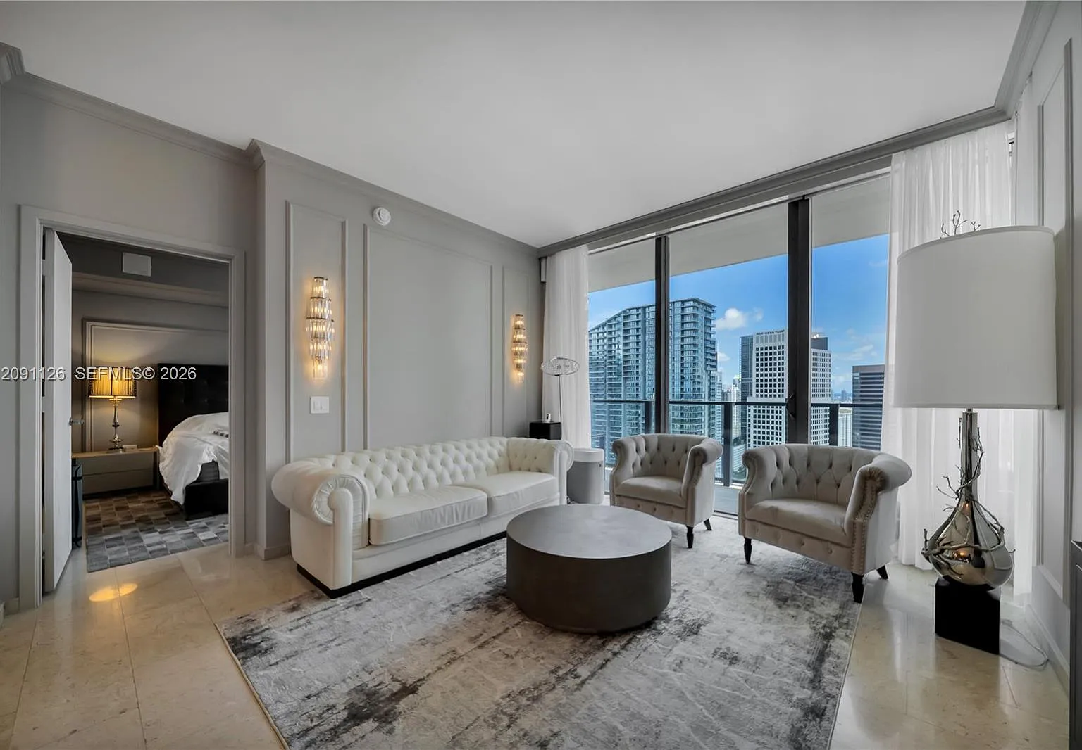 Rise Condo — Photo 4