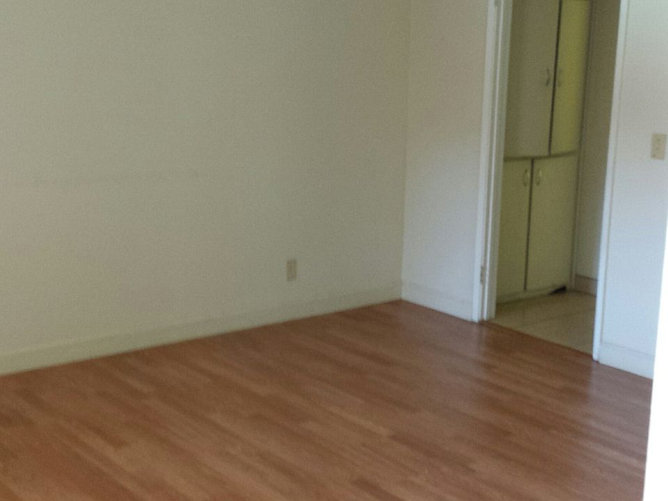 1st image of 1257 Park Ave #12