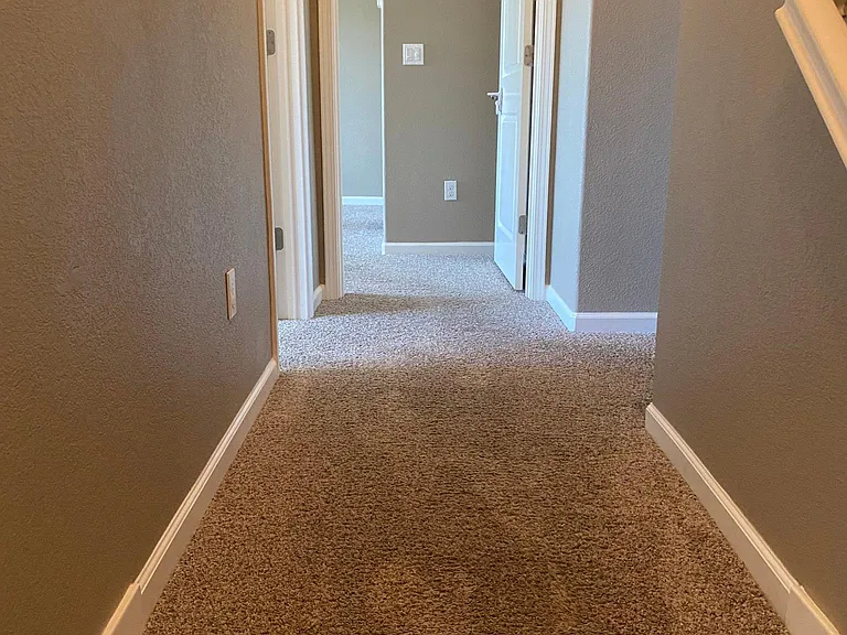 723 Phillipi Way — Photo 4