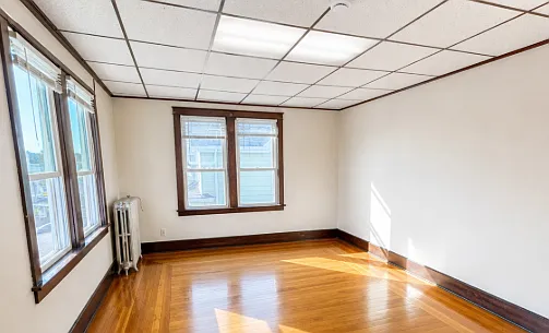 240-250 Osborn St #3 — Photo 8