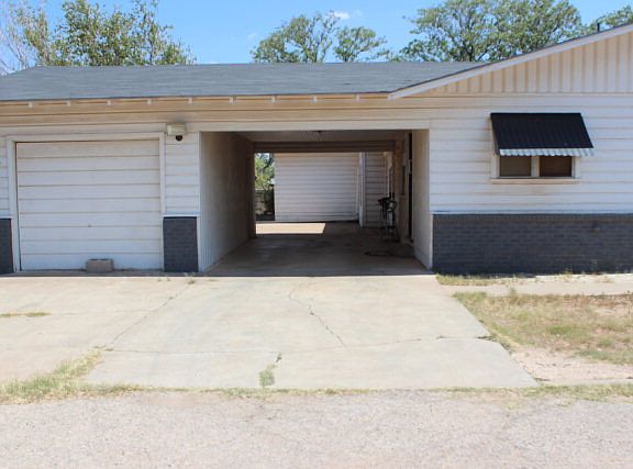 5th image of 4610 Andrews Hwy