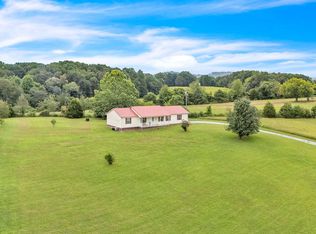 169 Lees Chapel Rd, Sweetwater, TN 37874