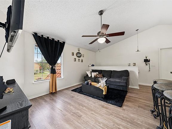 5th image of 445 FOUNTAINHEAD CIRCLE #257