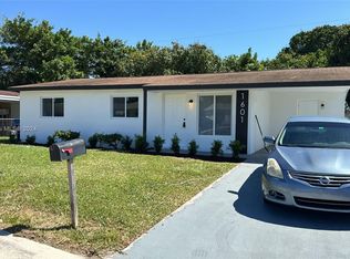 1601 W 13th St, Riviera Beach, FL 33404