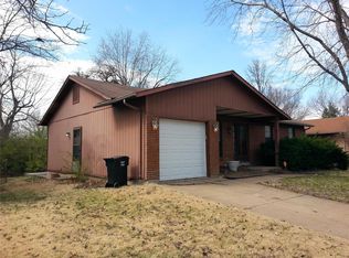 11339 Aspen Woods Dr, Saint Louis, MO 63138