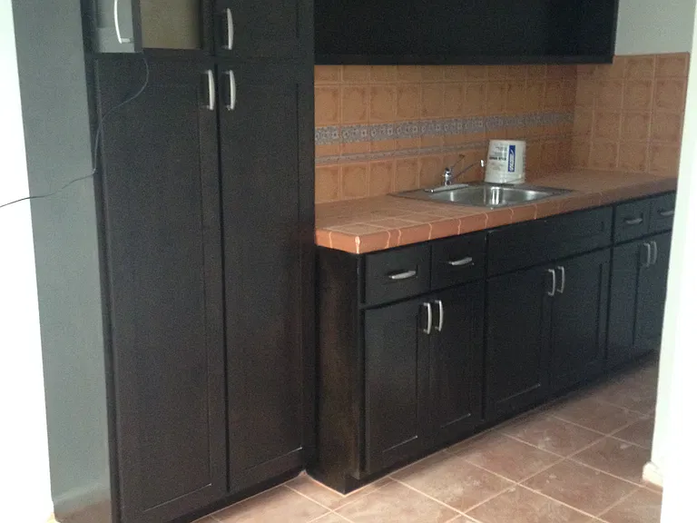 554 S Hobart Blvd #203 — Photo 5