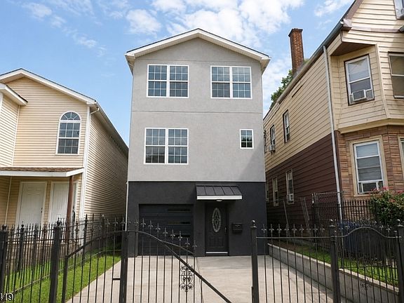 2nd image of 136 19Th Ave