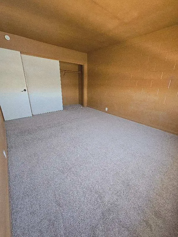 Poplar Ave, Las Vegas — Photo 3