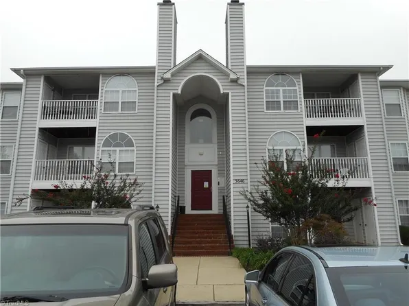 3646-2B Morris Farm Dr, High Point, NC 27409