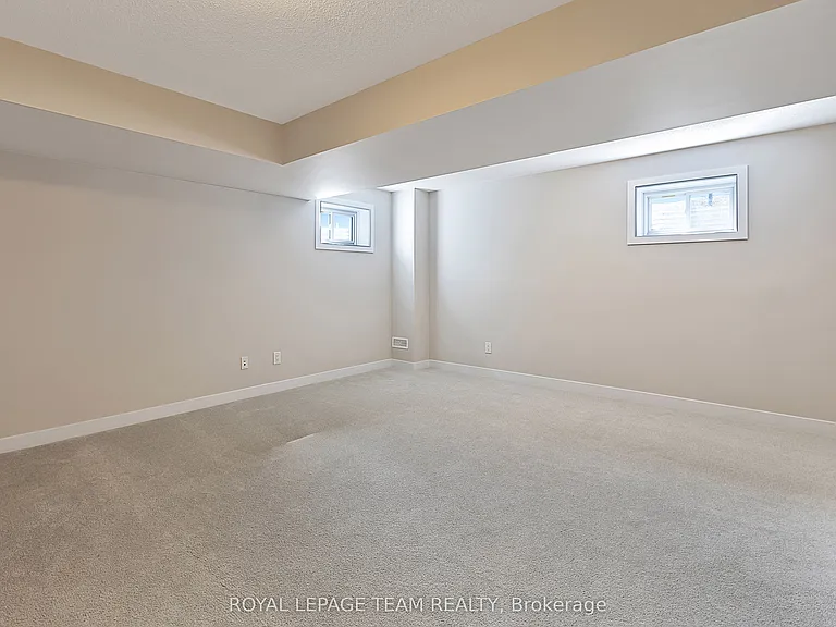 676 Expansion Rd — Photo 25