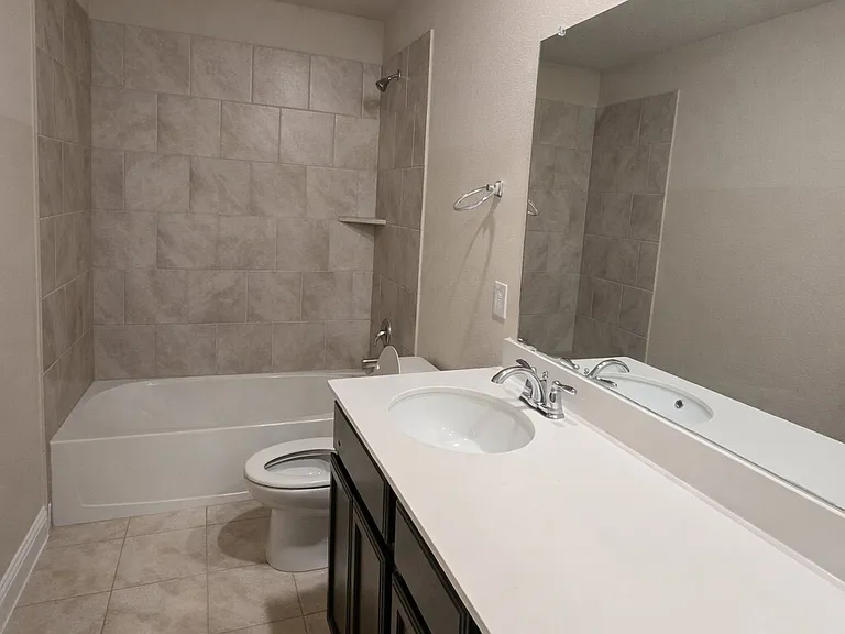 3913 Tunstall Dr — Photo 12