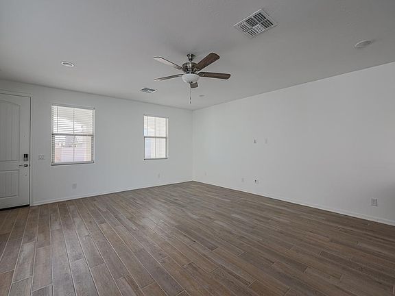 5th image of 15142 W Sherman St